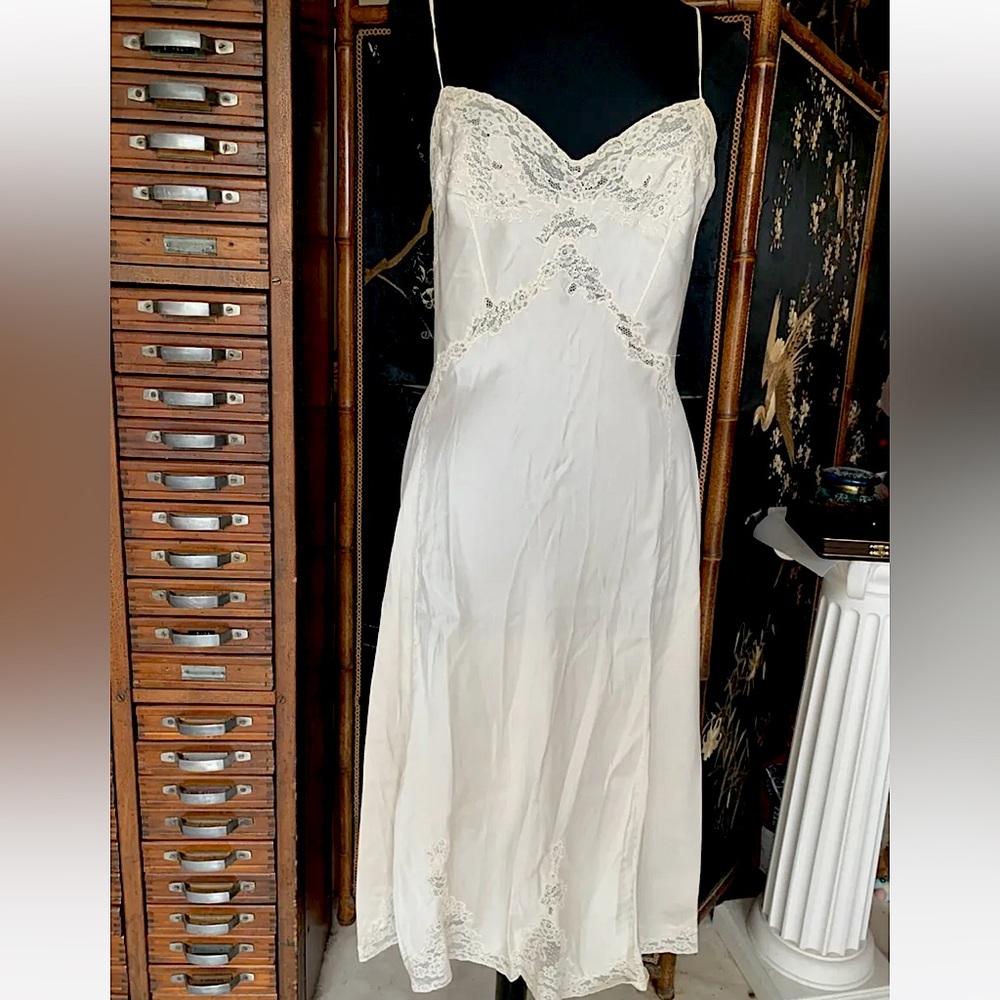 Vintage lace slip